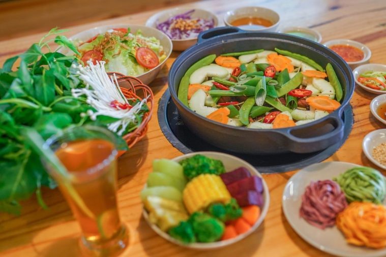 Nhà hàng buffet rau LeGuda - Đà Lạt